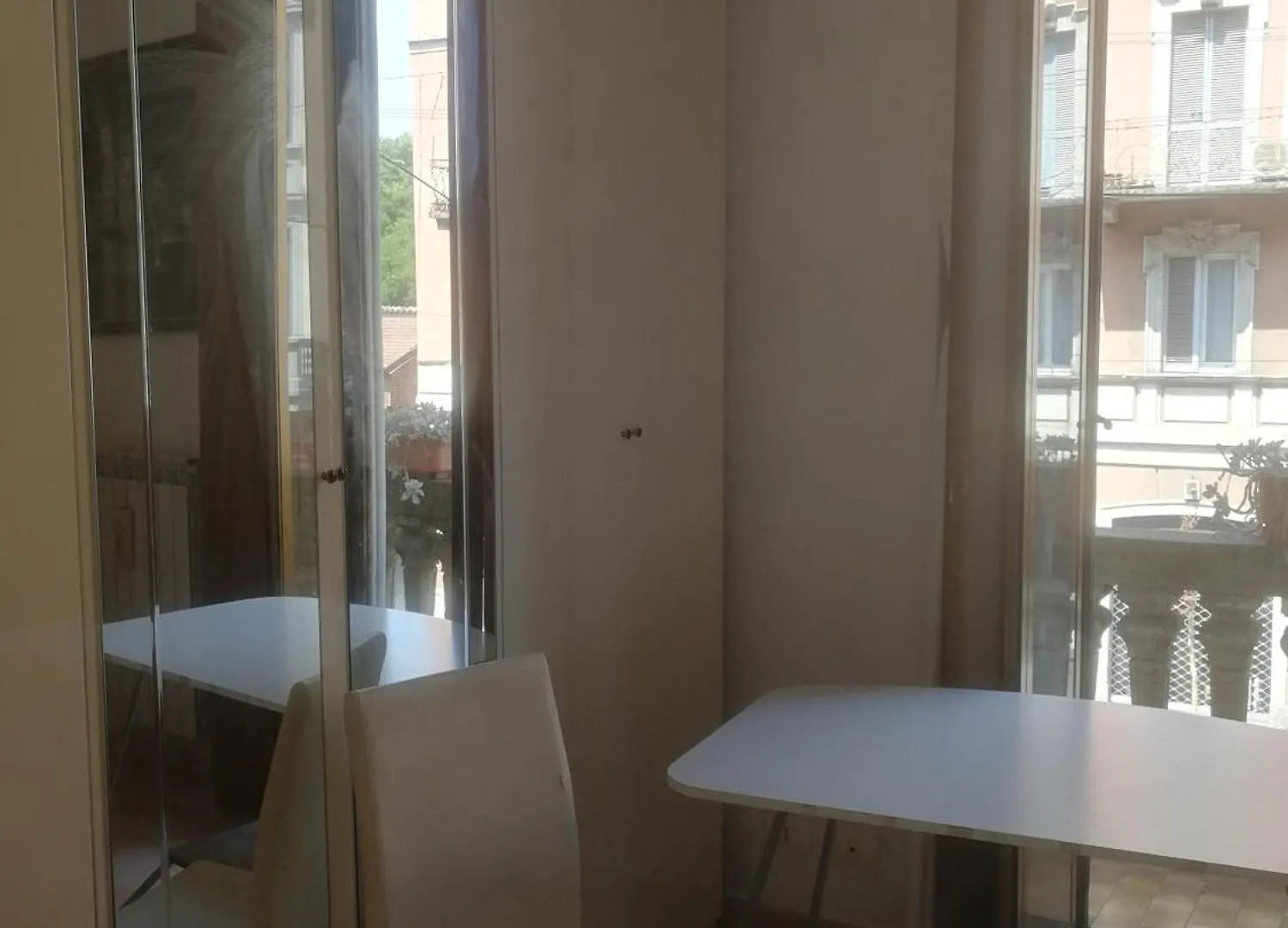 Daire Bilocale Con Terrazzo